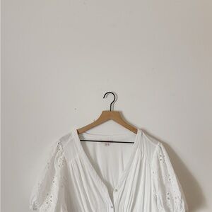 5 for $25 ✨ White Eyelet Maxi Dress